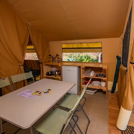 Onlycamp Du Crêt Camping